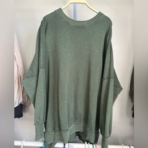 AERIE || THE HAPPIEST OVERSIZED CREWNECK